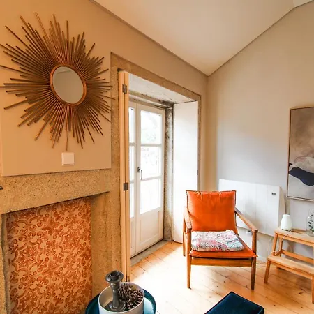 Virtudes Irresistible Getaway * Oporto